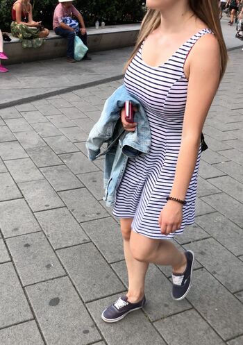 CANDID Boobs