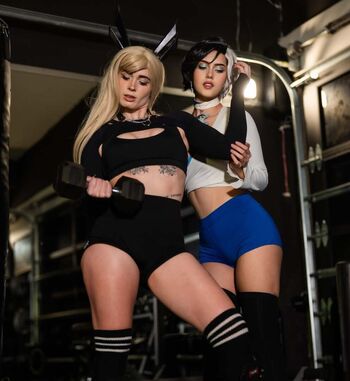 Candylion cosplay image