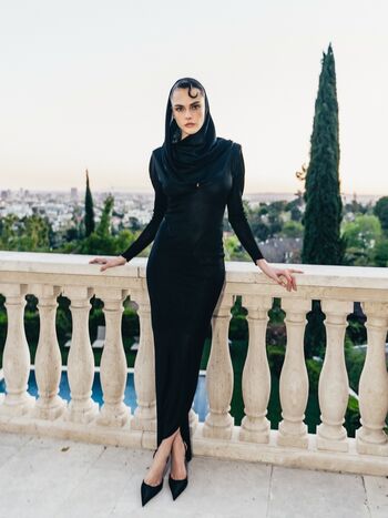 Cara delevingne image