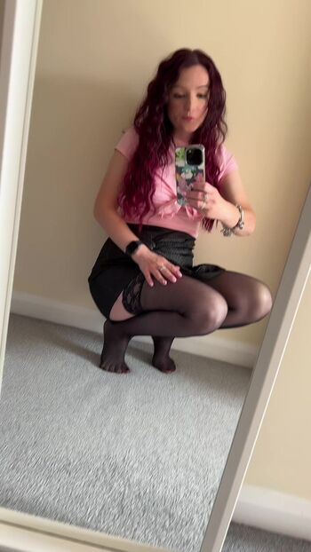 Carla anne bloom image