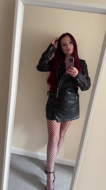 Carla anne bloom image