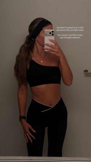 Carla bezanson image