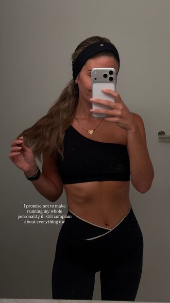 Carla bezanson image