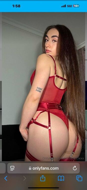 Carla carladiecixxx image