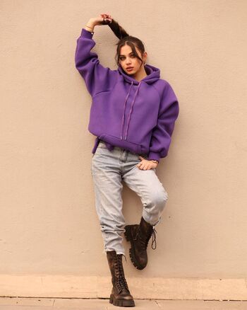 Carla famulari image