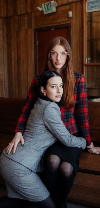 Carly incontro page 2 image