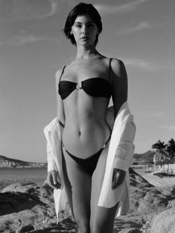 Carmella rose 1 page 3 image