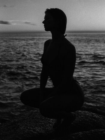 Carmella rose 1 page 3 image