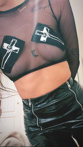 Caroesti caroline babe caroline estigarribia image