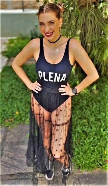 Carol moreira image