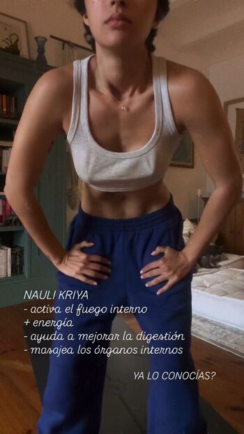 Carolina oliveira image