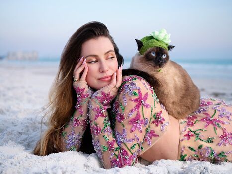 Caroline calloway image