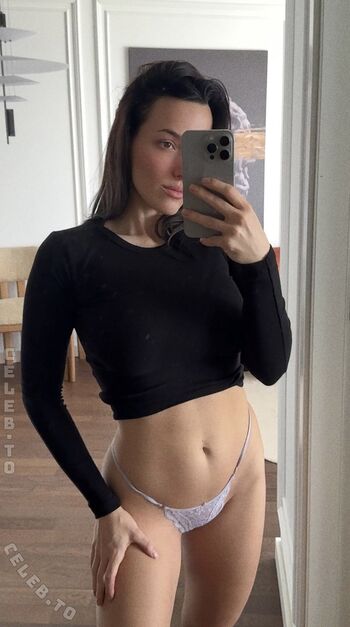 Caroline ellin image
