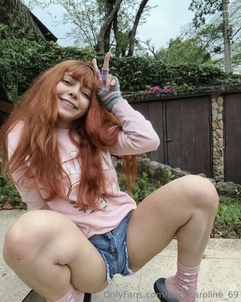 Caroline lopes image