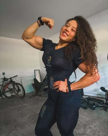 Carolyne marquez image