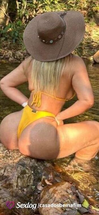 Casados bem afim image