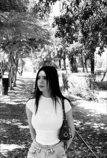 Cassie damian image