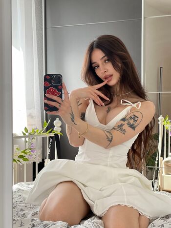 Cata leyah image