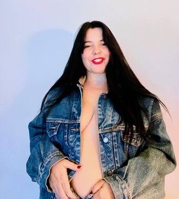 Catharina caiado image