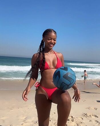 Ceclia chancez page 2 image