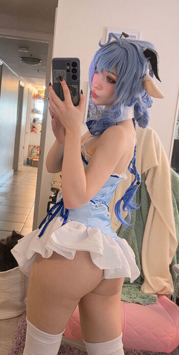 Celebi cos page 8 image