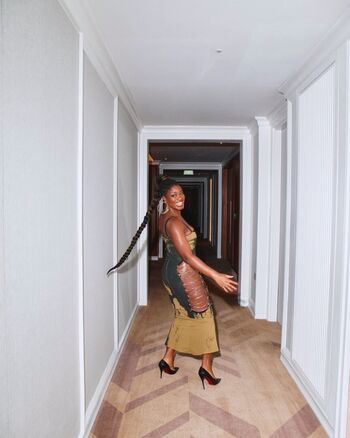 Celebrity Guilty Pleasures & Underrated Women