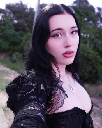 Celeste kohout image
