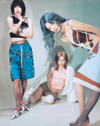 Chaeryeong page 3 image