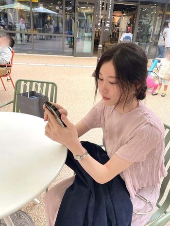 Chaeryeong page 3 image