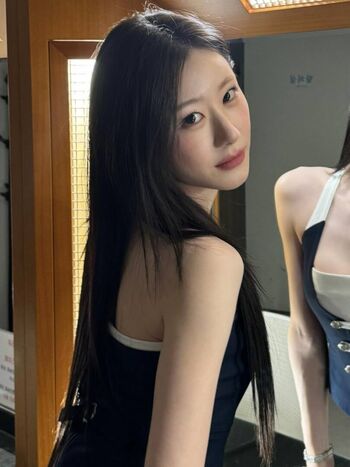 Chaeryeong page 2 image