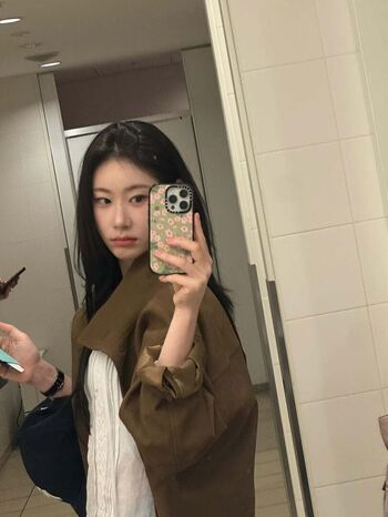 Chaeryeong image