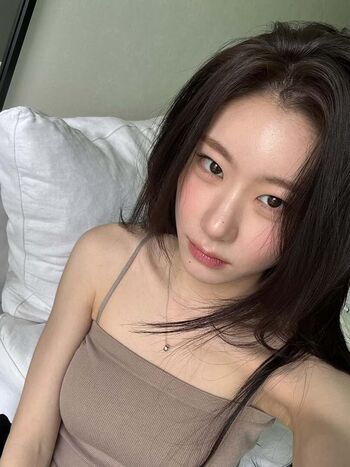 Chaeryeong image