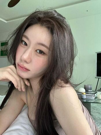 Chaeryeong image