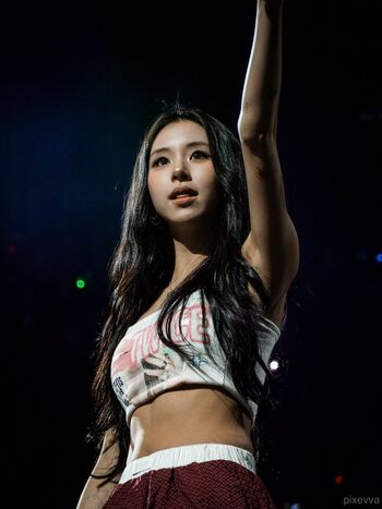 Chaeyoung page 2 image