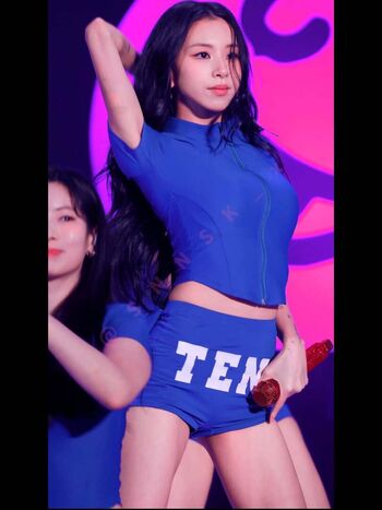 Chaeyoung image