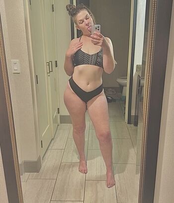 Chandler kayleen image