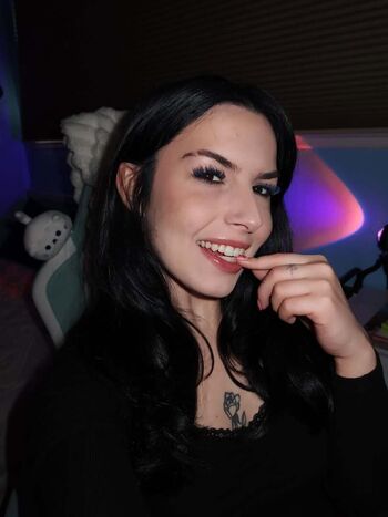 Chanel camryn 1 image