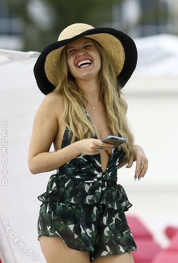 Chanel west coast image