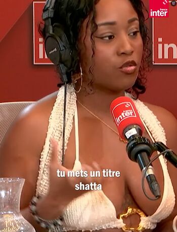 Chanteuse image