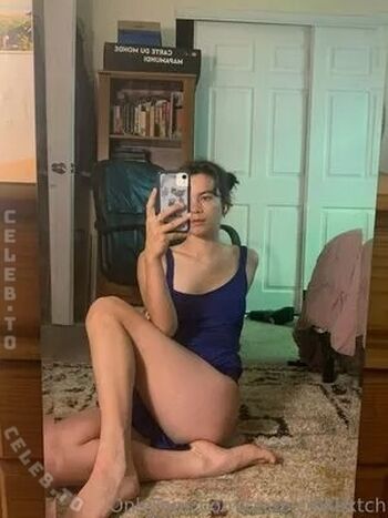 Chapstickbxtch image