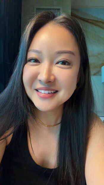 Charlet chung image