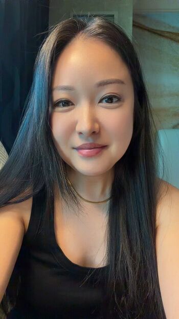 Charlet chung image