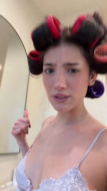 Charli d amelio page 16 image