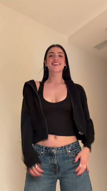 Charli d amelio page 14 image