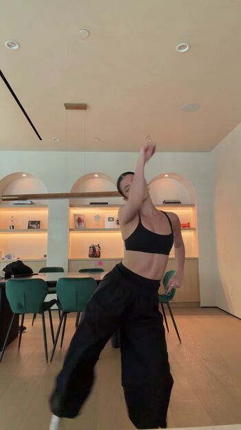 Charli d amelio page 13 image