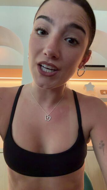 Charli d amelio page 13 image