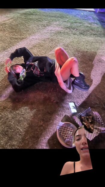 Charli d amelio page 5 image