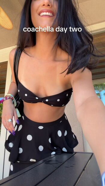 Charli d amelio page 3 image