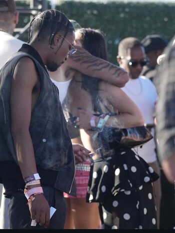 Charli d amelio page 2 image