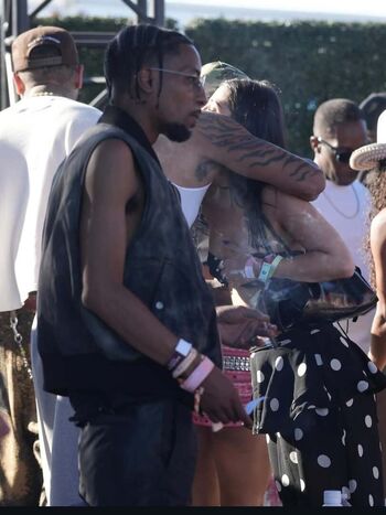 Charli d amelio image